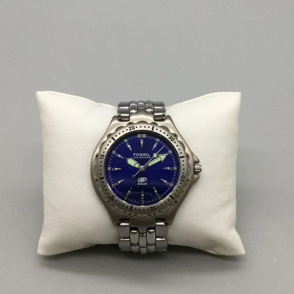 Fossil Blue AM-3067 Mens Watch 40mm Blue Dial Silver Tone New Battery 6.25